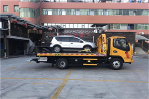 新干汽车紧急补胎换胎救援